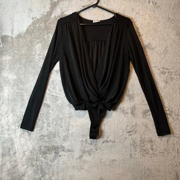Free‎ People Black Turnt Faux Wrap Long Sleeve Bodysuit Size Small - Picture 1 of 6